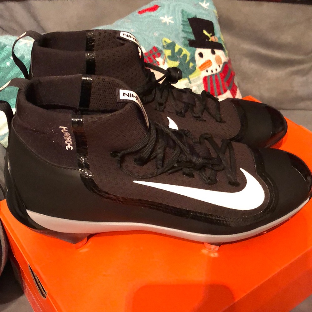 Nike Men’s football cleats